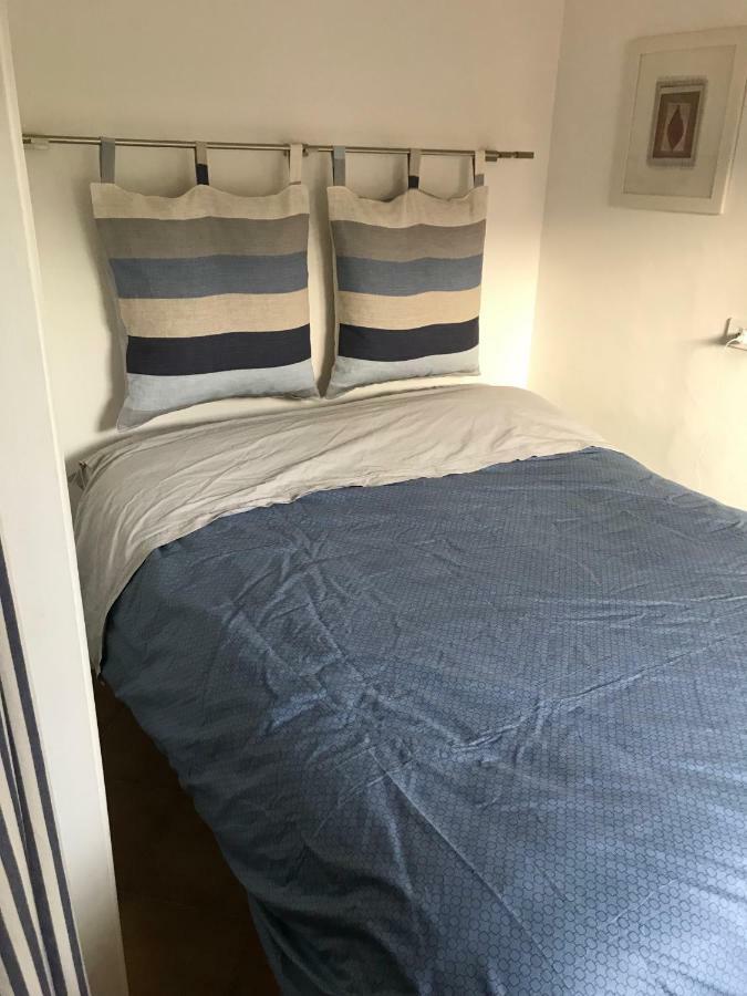 Appartamento La Casa Di Chiara Порт-Аццурро Экстерьер фото